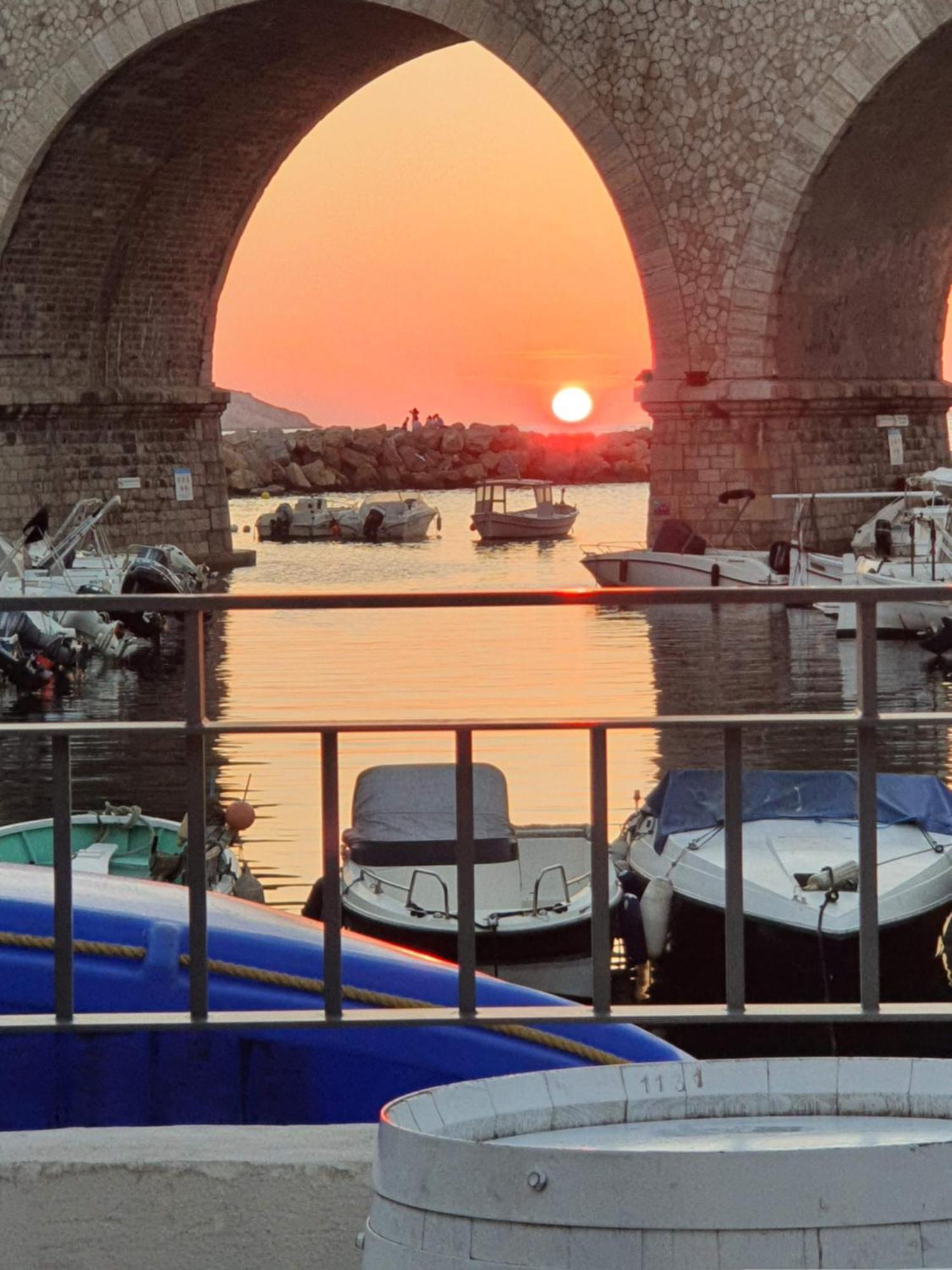 "La Baigneuse" Vallon Des Auffes Marseille Eksteriør bilde